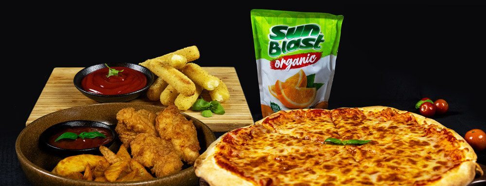 kids meal choices at bounce cafe that includes margherita pizza, mozzarella sticks, wedges and chicken tenders with sunblast as a drink