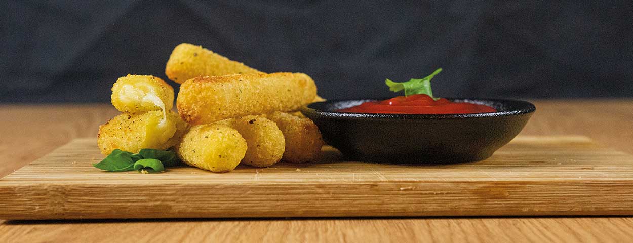 Bounce Cafe Mozzarella Sticks