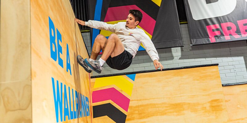 Bounce Activities The Wall